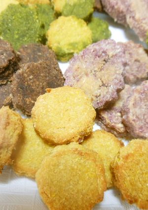 ４色の…ダイエット「おからクッキー」-レシピのメイン写真