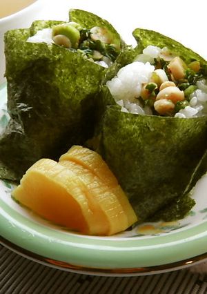 おにぎりの・・海苔の巻き方！-レシピのメイン写真