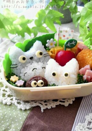 簡単！キャラ弁当☆中トトロ＆小トトロ♪-レシピのメイン写真