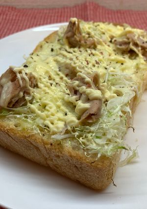 千切りキャベツとシーチキンのチーズトースト🧀-レシピのメイン写真