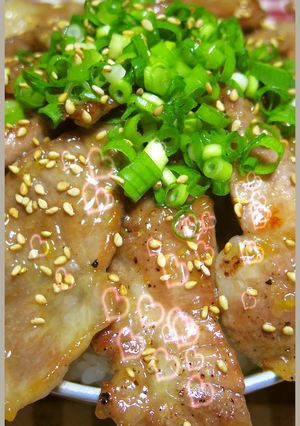 男のロマンだ！テレビに出そうなねぎ塩豚丼-レシピのメイン写真