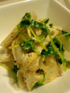 レンコンと豆苗のごまマヨあえ-レシピのメイン写真