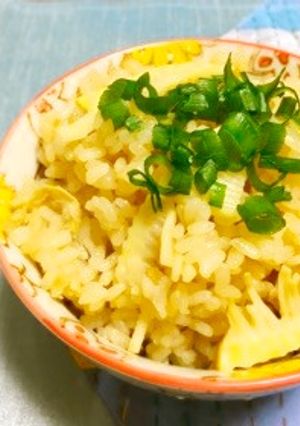 ごま油香る♪筍と生姜の炊き込みごはん-レシピのメイン写真