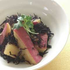 ひじきとおいもの煮物-レシピのメイン写真