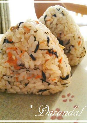 覚書★ひじきと人参の簡単炊き込みご飯-レシピのメイン写真
