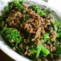 รูปของ 菜花のひき肉和え
