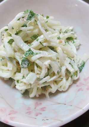 シャキシャキ大根醤油麹マヨ和え♪-レシピのメイン写真