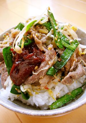 ランチに◎牛こま☆もやし☆時短ビビンバ丼-レシピのメイン写真