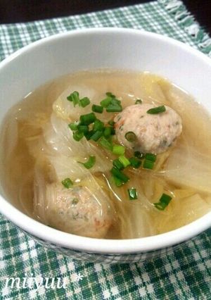 鶏団子と白菜のヘルシースープ ♡-レシピのメイン写真