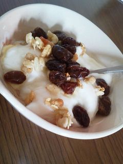 フルグララムレーズンヨーグルト-レシピのメイン写真