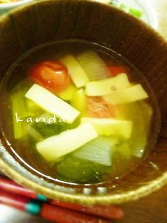 サツマイモとミニトマトのコンソメスープ-レシピのメイン写真