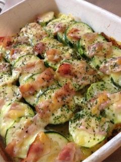 簡単。ズッキーニとベーコンのチーズ焼き。-レシピのメイン写真