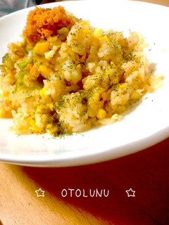 ☆おっ作れる☆鮭フレークレタスチャーハン-レシピのメイン写真