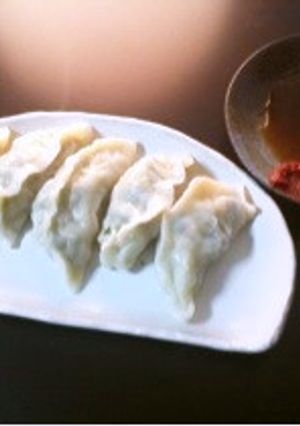 塩こうじで小龍包並みにジューシーな水餃子-レシピのメイン写真