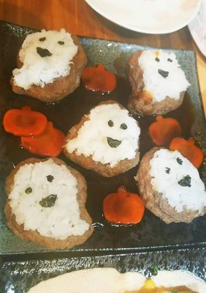 ハロウィンおばけハンバーグ-レシピのメイン写真