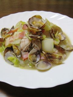 美味しい!白菜とアサリのベーコン蒸し-レシピのメイン写真