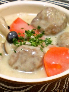 たっぷり白菜と肉団子の豆乳クリーム煮-レシピのメイン写真