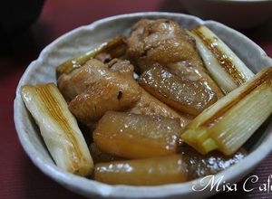 鶏手羽元肉と大根とねぎの煮物-レシピのメイン写真