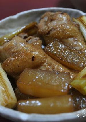 鶏手羽元肉と大根とねぎの煮物-レシピのメイン写真