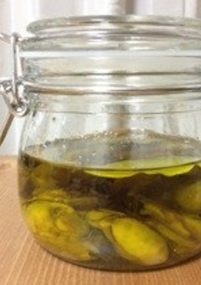 気軽に作れる！牡蠣のオイル漬け！-レシピのメイン写真