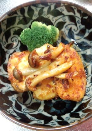 とりむね肉とシメジのオーロラ炒め-レシピのメイン写真
