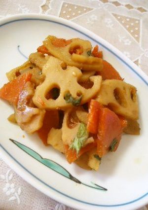 蓮根と人参のおかか煮 大葉添え-レシピのメイン写真