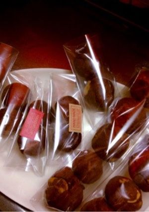 ごろごろナッツとチョコのスノーボール-レシピのメイン写真