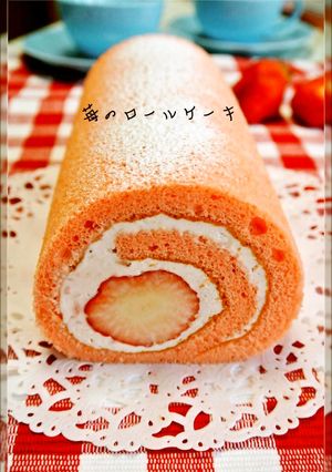 苺のロールケーキ♡おうちスイーツ-レシピのメイン写真