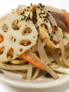 料亭の味！れんこんとごぼうのきんぴら-レシピのメイン写真