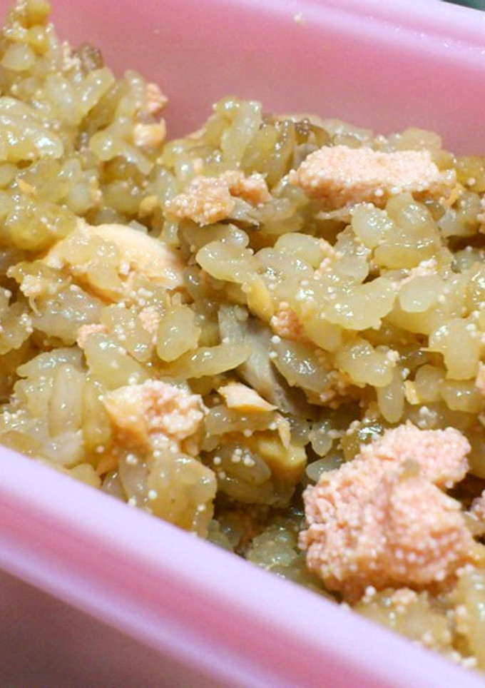 お手軽めちゃうま＊鮭たらこの炊き込みご飯-レシピのメイン写真