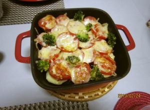 トマトとじゃがいもの簡単☆甘味噌グラタン-レシピのメイン写真