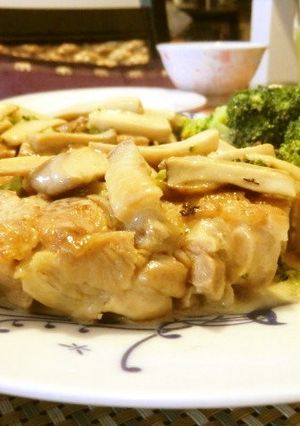 鶏もも肉のブイヨンクリームソース-レシピのメイン写真