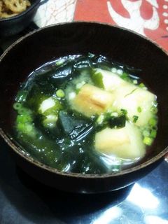 わかめとふの味噌汁-レシピのメイン写真