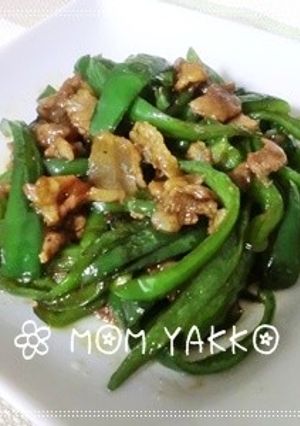 お弁当に緑黄色野菜♪チンジャオロースー-レシピのメイン写真