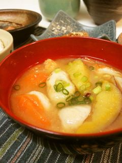 *さつま芋と竹輪の味噌汁*-レシピのメイン写真