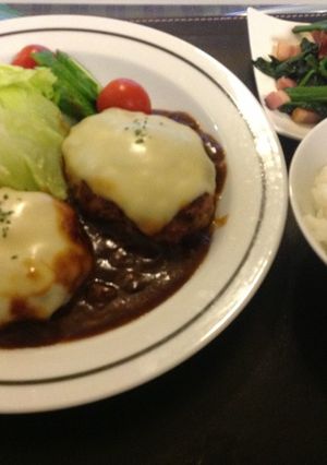 彼に好評♥️ジューシーふわ甘ハンバーグ-レシピのメイン写真