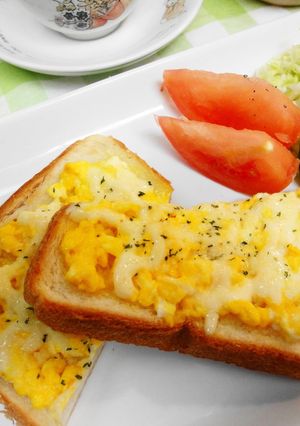 ＊朝食に＊スクランブルエッグのトースト＊-レシピのメイン写真