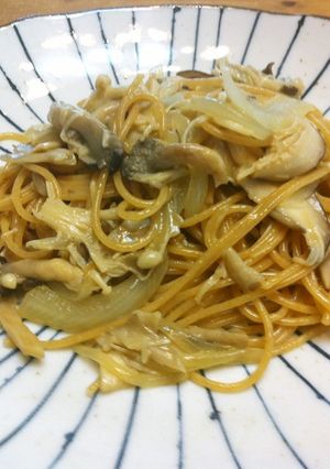 めんつゆで簡単☆きのこの醤油バターパスタ-レシピのメイン写真