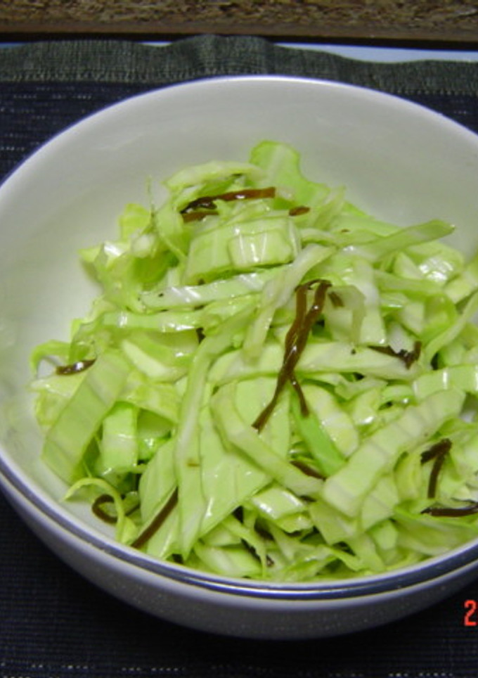 キャベツと塩こぶの和え物-レシピのメイン写真