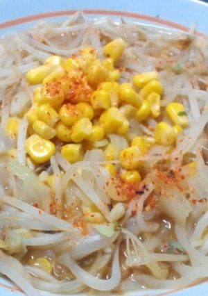 コーンともやしの味噌ラーメン-レシピのメイン写真