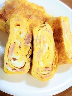 チビ大好き!ハムとチーズの卵焼き☆-レシピのメイン写真