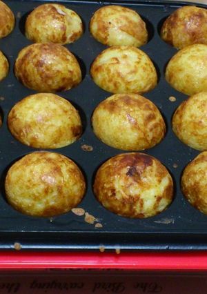 揚げずに外カリ！中はトロｯのタコ焼き♪-レシピのメイン写真