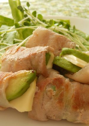 簡単☆アボカドとチーズの肉巻き-レシピのメイン写真