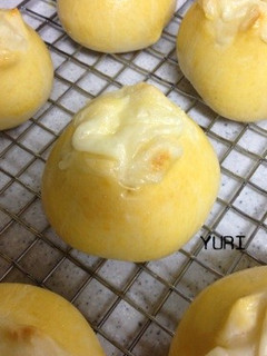 チーズたっぷりパン-レシピのメイン写真