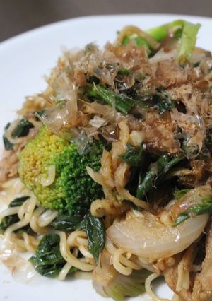 切干し大根で増量★インスタント焼きそば-レシピのメイン写真