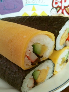 のり&たまごで!色どり綺麗な恵方巻き!-レシピのメイン写真