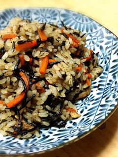 ひじきの煮物リメイク炒飯♪-レシピのメイン写真