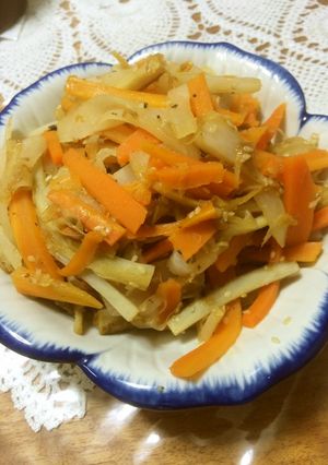 たっぷり根菜の梅きんぴら´ω｀●-レシピのメイン写真