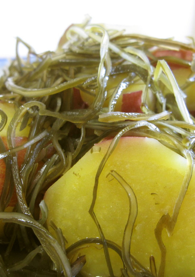さつま芋と刻み昆布の煮物♪-レシピのメイン写真