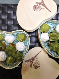 抹茶クランチとクリームチーズのトリュフ-レシピのメイン写真